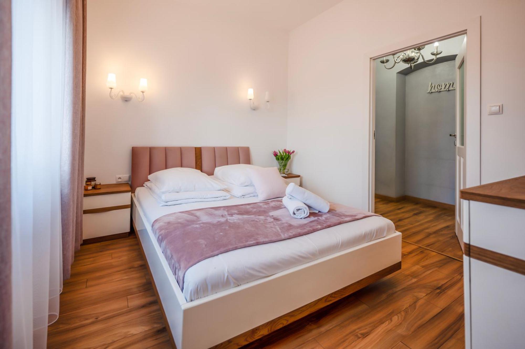 Florencja Parking Gratis Moxy Te&Am Cracow Краков Экстерьер фото